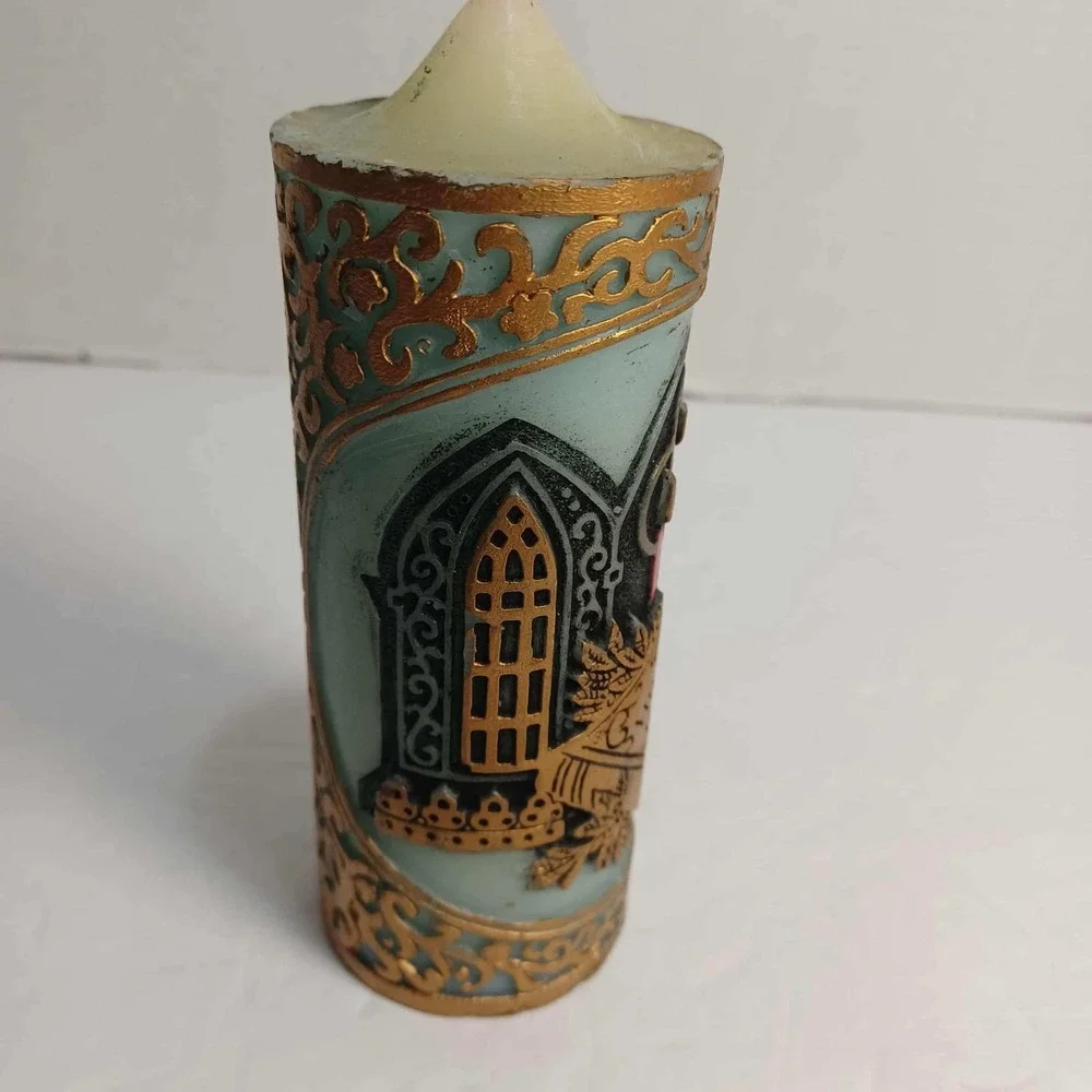 Vintage Christmas Treasures Hand Decorated‎ Candle Holy Bible Church 1978